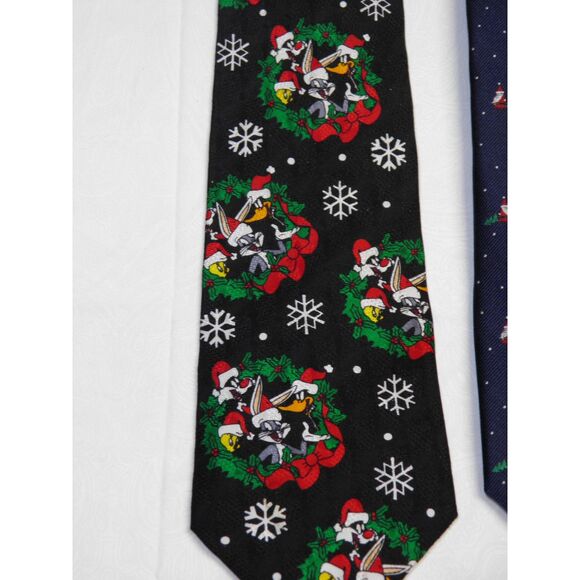 Lot of 3 Christmas Neck Ties Tommy, Loney Tunes, Briar - Picture 3 of 7